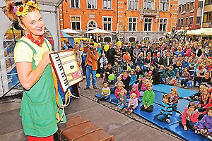 Liselotte Quetschkommode in Oldenburg